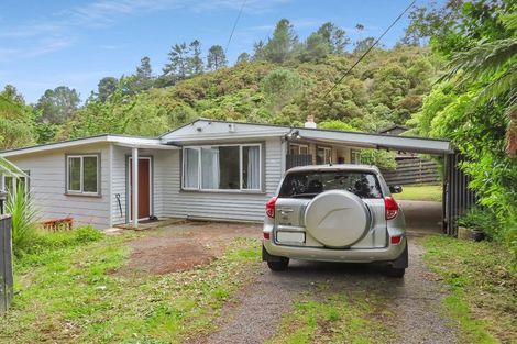 Photo of property in 111 Kamahi Street, Stokes Valley, Lower Hutt, 5019