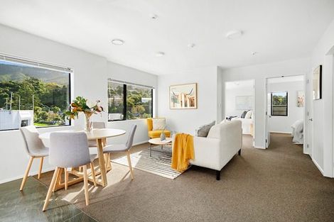 Photo of property in 4/232 Main Road, Tawa, Wellington, 5028