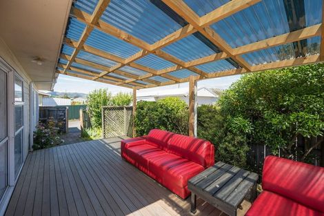 Photo of property in 1/18 Parkers Road, Tahunanui, Nelson, 7011