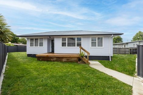 Photo of property in 8b Barker Road, Marewa, Napier, 4110