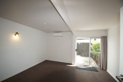 Photo of property in 3/69 Thackeray Place, Waltham, Christchurch, 8023