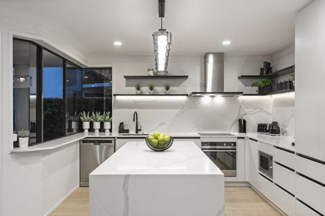 Photo of property in 236 Hibiscus Coast Highway, Orewa, 0931