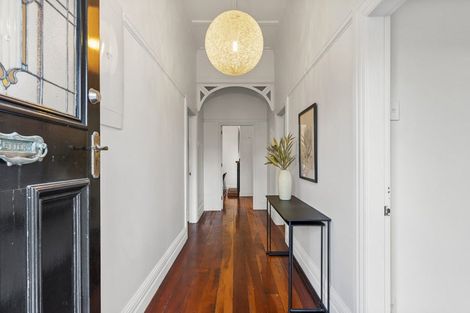 Photo of property in 14 Malvern Road, Morningside, Auckland, 1022