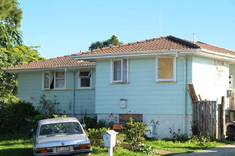 Photo of property in 4 Chadwick Crescent, Mangere East, Auckland, 2024