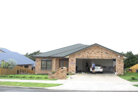 Photo of property in 23 Phoenicia Court, The Gardens, Auckland, 2105