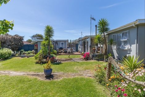 Photo of property in 26 Muapoko Street, Himatangi Beach, Foxton, 4891