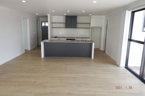 Photo of property in 62 Stace Hopper Drive, One Tree Point, 0118