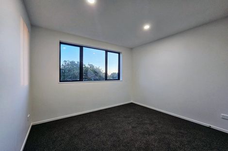 Photo of property in 8 Lewis Road, Pakuranga, Auckland, 2010