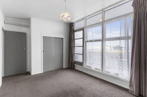 Photo of property in 12/27 Mokoia Road, Birkenhead, Auckland, 0626