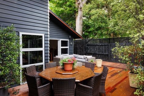 Photo of property in 181a Fitzherbert Avenue, West End, Palmerston North, 4410