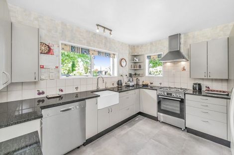 Photo of property in 30 Oakden Drive, Darfield, 7510