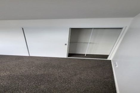 Photo of property in 15a Chadwick Crescent, Mangere East, Auckland, 2024