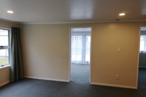 Photo of property in 398 Featherston Street, Palmerston North, 4414