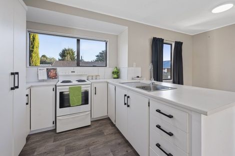 Photo of property in 41a Dickens Street, Owhata, Rotorua, 3010