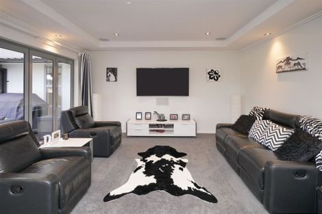 Photo of property in 72 Tupelo Place, Swannanoa, Rangiora, 7476