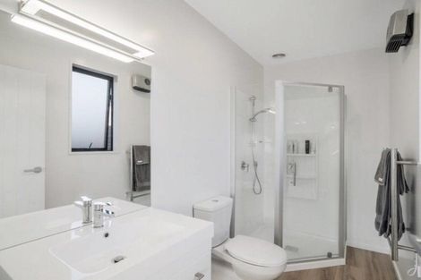 Photo of property in 39 Obelisk Street, Wanaka, 9305