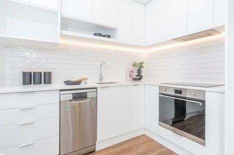 Photo of property in 203/3 Dishys Road, Flat Bush, Auckland, 2019
