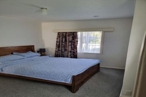 Photo of property in 5 Rumgay Street, Fairfield, Lower Hutt, 5011
