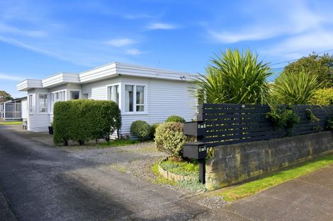 Photo of property in 1/5 Rainsford Street, Moturoa, New Plymouth, 4310