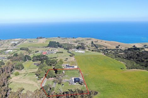 Photo of property in 119 Green Island Bush Road, Blackhead, Dunedin, 9076