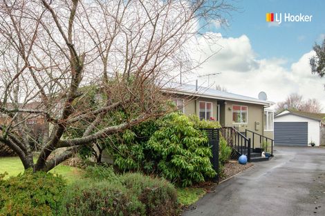 Photo of property in 105 Hagart-alexander Drive, Mosgiel, 9024