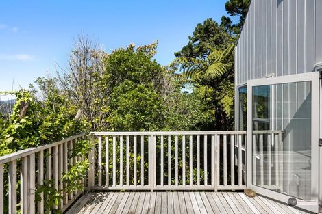 Photo of property in 2/137 Park Road, Belmont, Lower Hutt, 5010