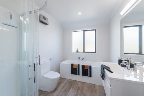 Photo of property in 6 Old Farm Road, Stoke, Nelson, 7011