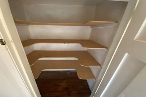 Photo of property in 1/58 Brougham Street, Mount Victoria, Wellington, 6011