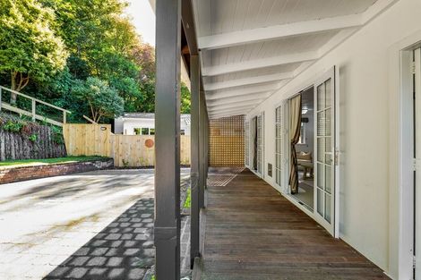 Photo of property in 27 Saxton Road, Upper Vogeltown, New Plymouth, 4310