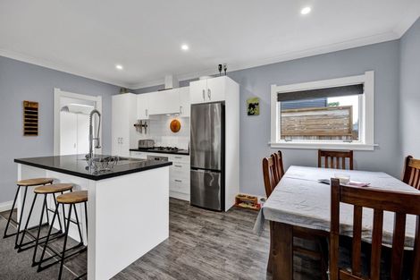 Photo of property in 4 Manatu Lane, Inglewood, 4330