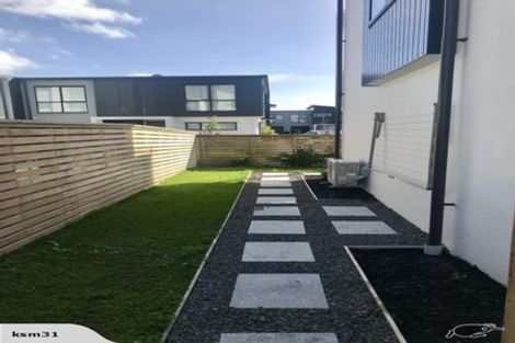 Photo of property in 9 Glenae Lane, Hobsonville, Auckland, 0618