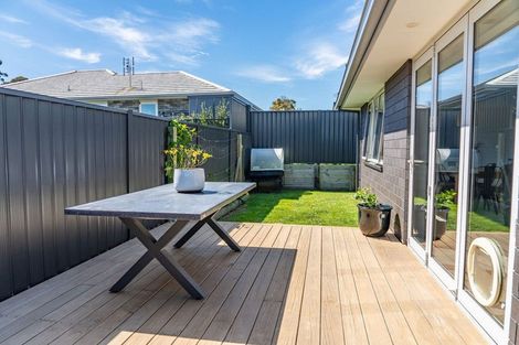 Photo of property in 106 Sentinel Avenue, Omokoroa, 3114