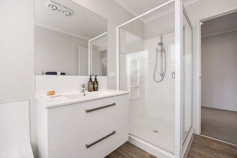 Photo of property in 29 Jarrett Terrace, Leamington, Cambridge, 3432