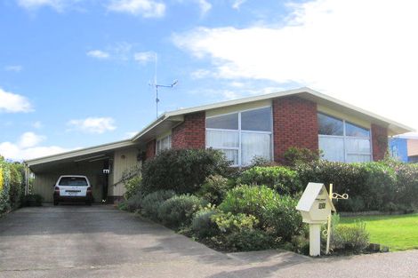 Photo of property in 30 Kennedy Avenue, Feilding, 4702