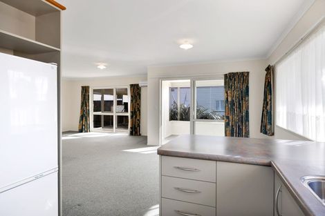 Photo of property in 40 Cutfield Street, Inglewood, 4330