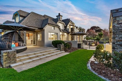 Photo of property in 38 Porterfield Road, Whitford, Howick, 2571