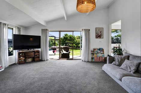 Photo of property in 8 Glamis Avenue, Bell Block, New Plymouth, 4312