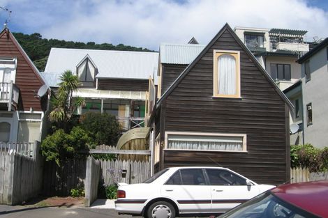 Photo of property in 5 Austin Street, Mount Victoria, Wellington, 6011