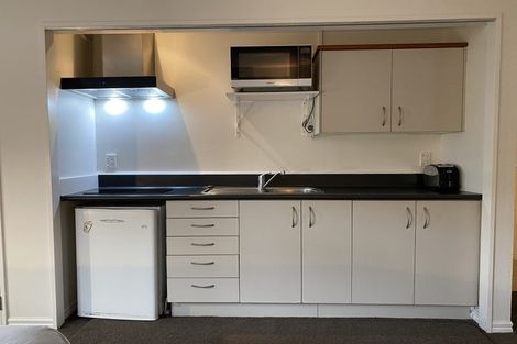 Photo of property in 221 Papamoa Beach Road, Papamoa Beach, Papamoa, 3118