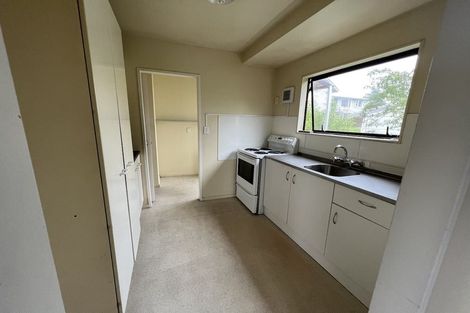 Photo of property in 2/17 Park Road, Glenfield, Auckland, 0629