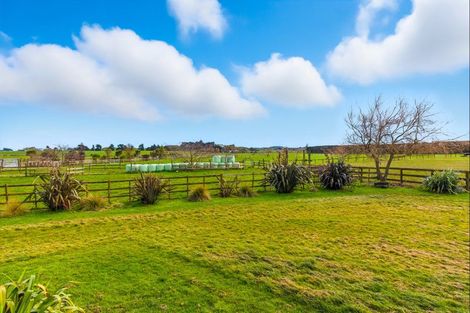 Photo of property in 70 Joblins Road, Levin, 5571