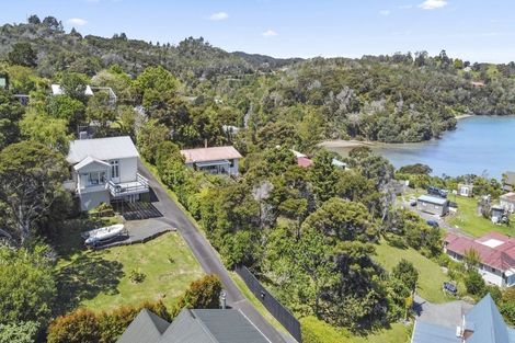 Photo of property in 7 Brind Road, Russell, 0202