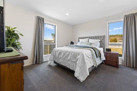 Photo of property in 19 Wai Matangi Place, Motuoapa, Turangi, 3382