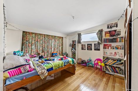 Photo of property in 15 Station Road, Takanini, 2112