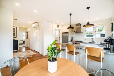 Photo of property in 2 Leander Road, Bayswater, Auckland, 0622