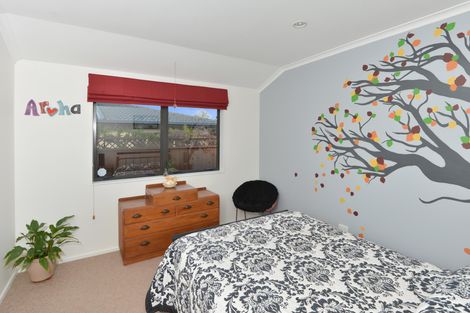Photo of property in 10 Chatsfield Place, Te Kamo, Whangarei, 0112