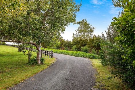 Photo of property in 889 Matakana Road, Matakana, 0985