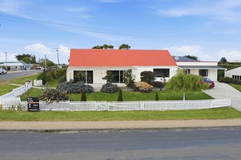 Photo of property in 19 Kildare Street, Waikouaiti, 9510
