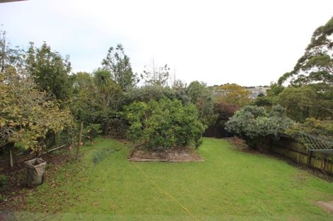 Photo of property in 122 Flanshaw Road, Te Atatu South, Auckland, 0610