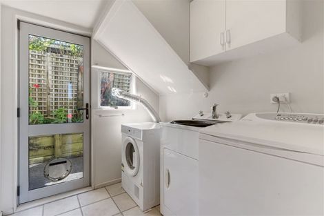 Photo of property in 2b Hall Avenue, Mangere, Auckland, 2022